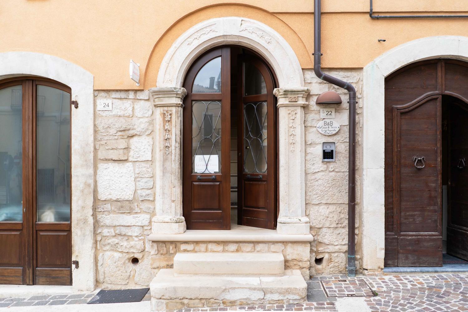 B&B La Casa Di Tocco Tocco da Casauria Экстерьер фото